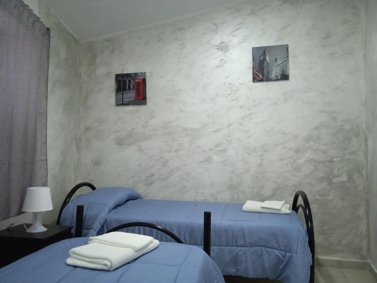 Case Serena Vacanze Relax คาตาเนีย ภายนอก รูปภาพ